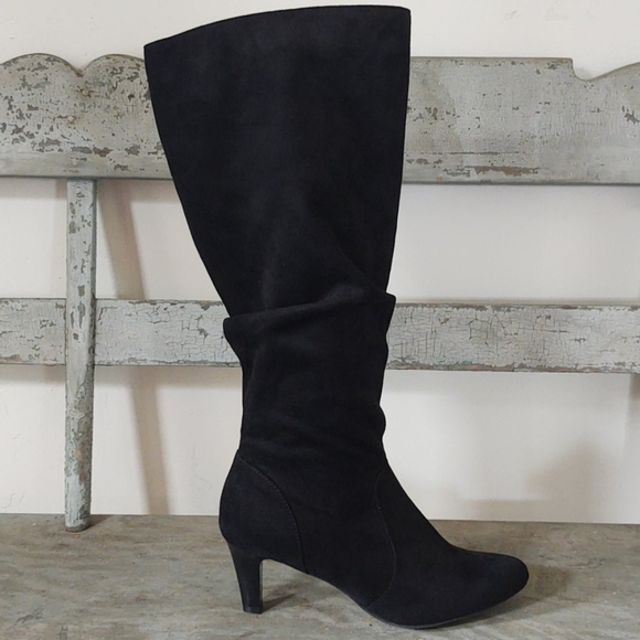 Rialto Shoes - Tall Vegan Black Heeled Boots Gently Worn!